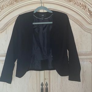 H&M cropped blazer